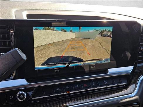 New 2026 GMC Sierra 1500 SLE w/ X31 Off-Road Package image 13