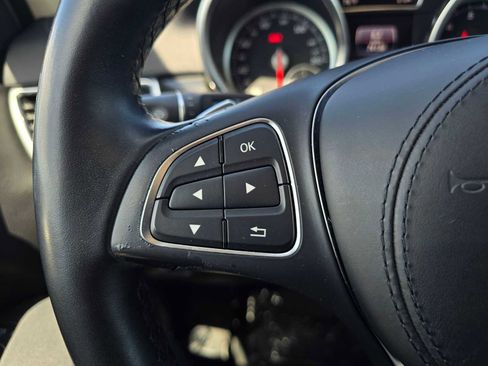 Used 2018 Mercedes-Benz GLS 550 4MATIC image 25