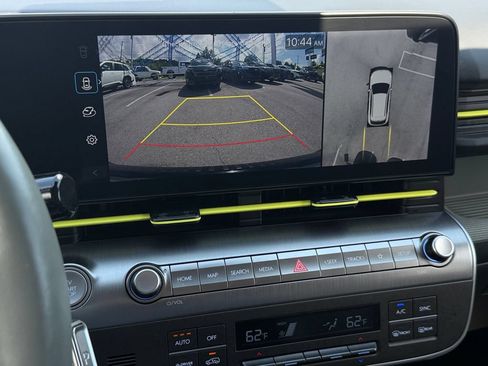 Certified 2024 Hyundai Kona Limited FWD image 27