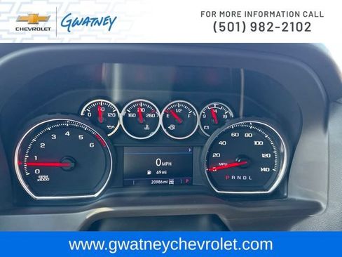 Used 2022 Chevrolet Silverado 1500 LT Trail Boss w/ Bed Protection Package AWD/4WD image 15