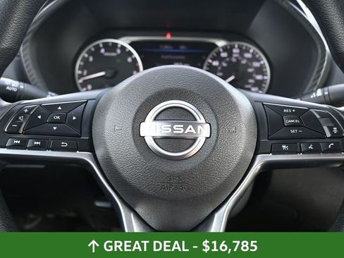 Used 2024 Nissan Sentra SV image 32