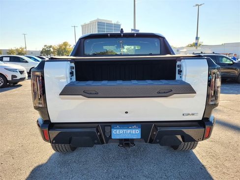 Certified 2025 GMC Hummer EV 3X image 9
