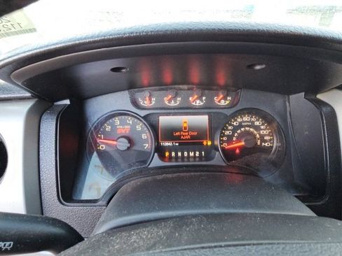 Used 2012 Ford F150 Raptor w/ Raptor Luxury Pkg image 23