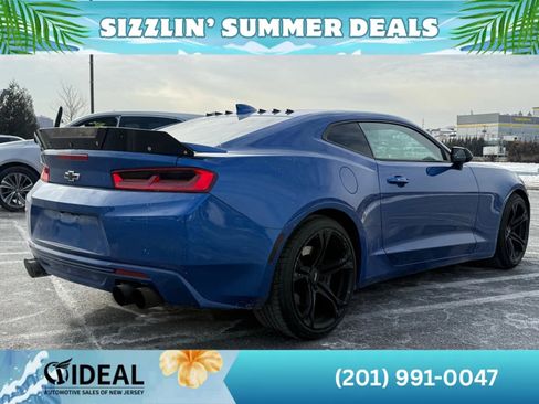 Used 2017 Chevrolet Camaro SS RWD image 6