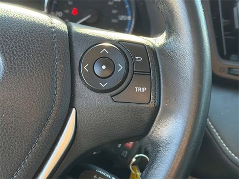 Used 2016 Toyota RAV4 XLE image 26