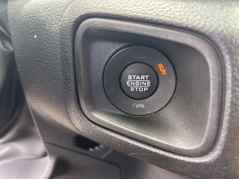 Used 2024 Jeep Wrangler Unlimited Sport AWD/4WD image 40