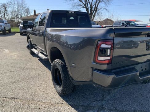 Used 2024 RAM 3500 Laramie w/ Night Edition image 13