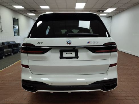 Used 2023 BMW X7 M60i w/ Executive Package image 9
