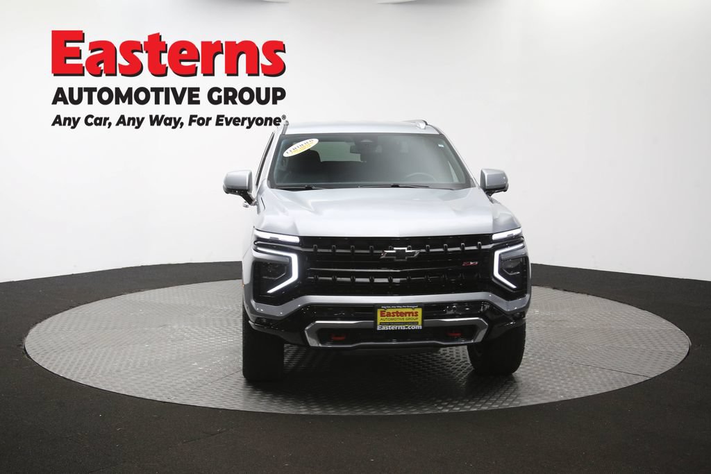 Used 2025 Chevrolet Suburban Z71 AWD/4WD image 57