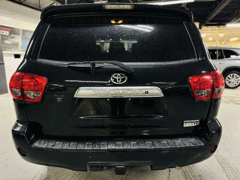 Used 2015 Toyota Sequoia Limited AWD/4WD image 4