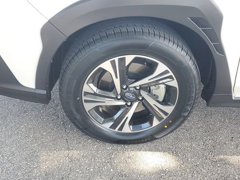 Used 2024 Subaru Crosstrek 2.0i Premium AWD/4WD image 11