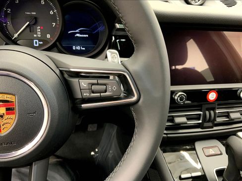 New 2026 Porsche Macan AWD/4WD image 12