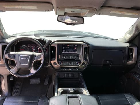 Used 2015 GMC Sierra 2500 Denali w/ Duramax Plus Package image 22