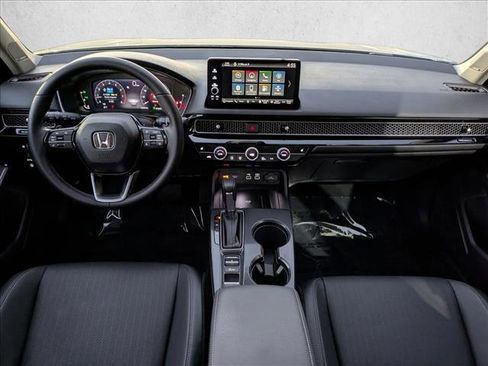 Used 2023 Honda Civic Touring image 17