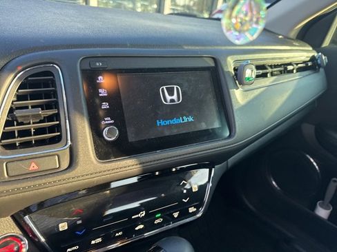 Certified 2022 Honda HR-V EX image 12