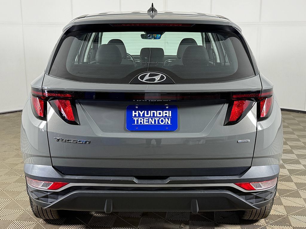Used 2024 Hyundai Tucson SE AWD/4WD image 10