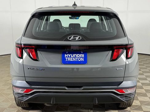 Used 2024 Hyundai Tucson SE AWD/4WD image 10