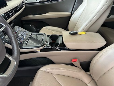 Used 2022 Lincoln Nautilus Reserve w/ Equipment Group 202A image 21