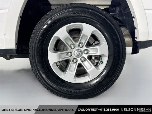 Used 2019 RAM 1500 Laramie image 31