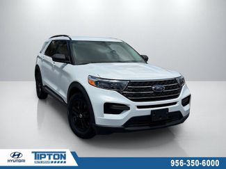 Used 2024 Ford Explorer XLT RWD video 1