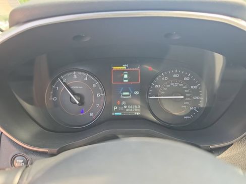 Used 2022 Subaru Crosstrek 2.0i Premium w/ Moonroof Package AWD/4WD image 15