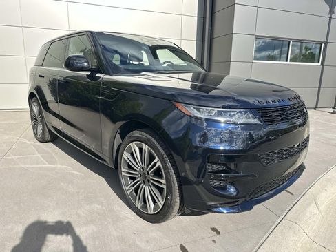 New 2026 Land Rover Range Rover Sport Dynamic SE AWD/4WD image 3
