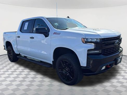 Used 2021 Chevrolet Silverado 1500 LT Trail Boss AWD/4WD image 3