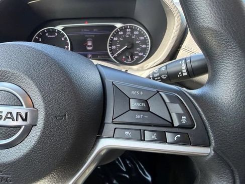 Used 2023 Nissan Sentra SV FWD image 13