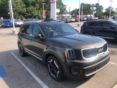 Used 2024 Kia Telluride EX