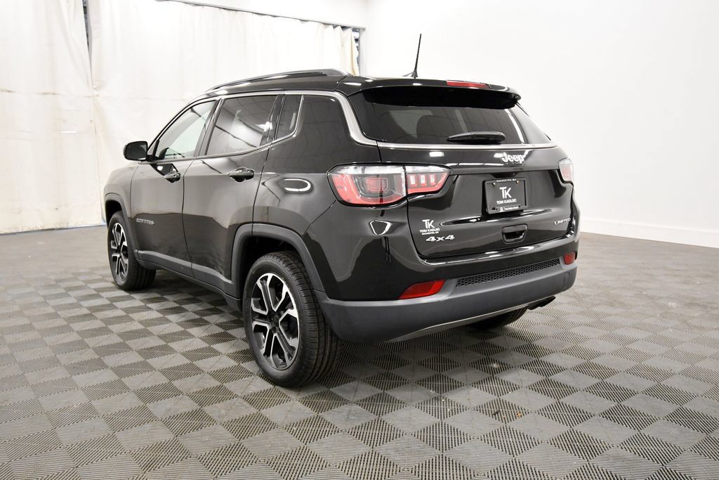 Used 2022 Jeep Compass Limited AWD/4WD image 5