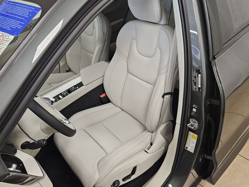 New 2026 Volvo XC60 T8 Ultra AWD/4WD image 41