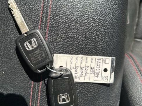 Used 2017 Honda Accord Sport Special Edition image 41