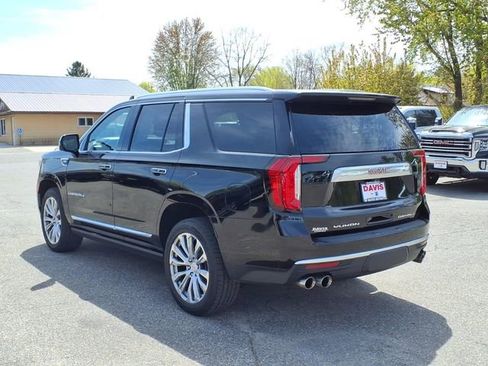 Used 2022 GMC Yukon Denali w/ Denali Premium Package AWD/4WD image 6