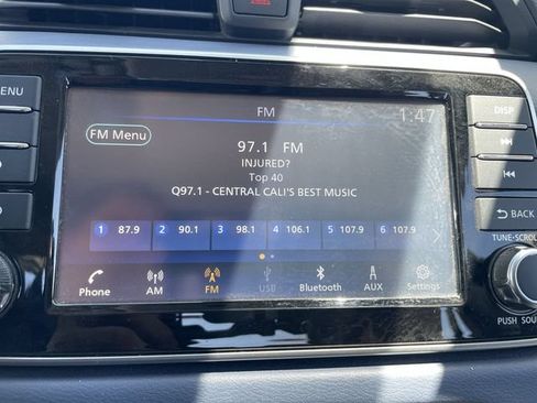 Used 2023 Nissan Versa SV FWD image 13