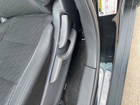 Used 2021 Nissan Kicks SV image 13