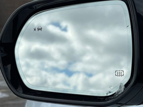 New 2026 Buick Enclave Sport Touring w/ Power Package image 45