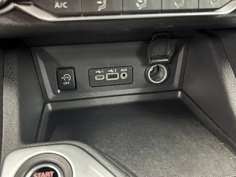 Used 2024 Nissan Sentra SV FWD image 24