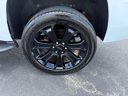 Used 2017 Chevrolet Tahoe LT image 47