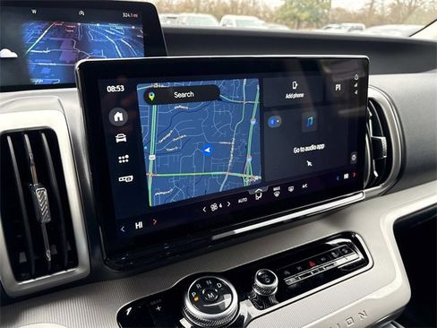 New 2025 Ford Expedition Active image 27