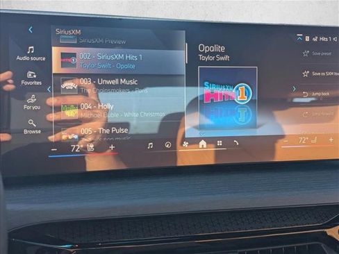 New 2026 BMW 330i Sedan w/ Premium Package image 13