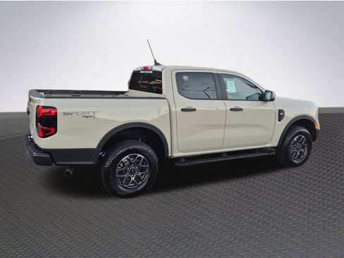 New 2025 Ford Ranger XLT w/ Equipment Group 301A High image 4