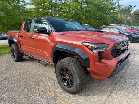 Used 2024 Toyota Tacoma TRD Pro AWD/4WD image 3