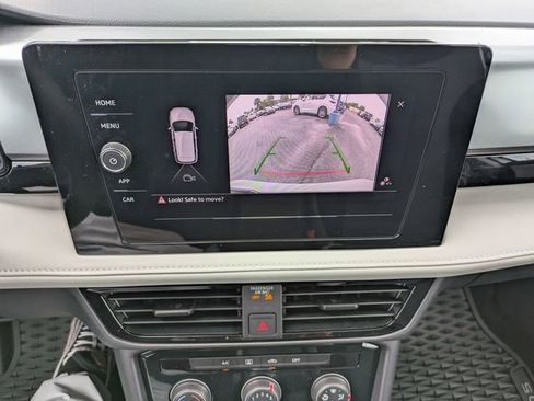 Certified 2025 Volkswagen Taos S FWD image 22