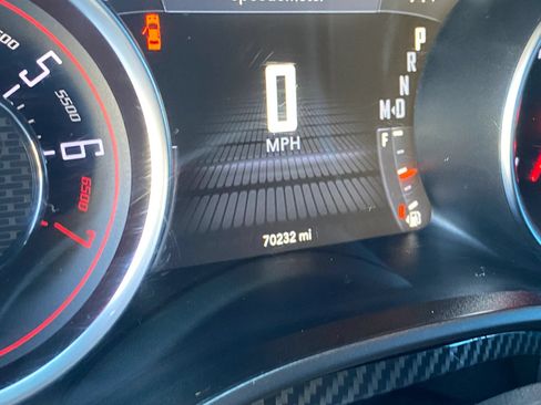Used 2020 Dodge Challenger SXT RWD image 34