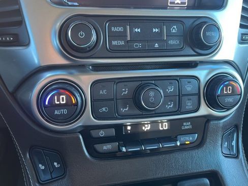 Used 2016 Chevrolet Tahoe LT image 15