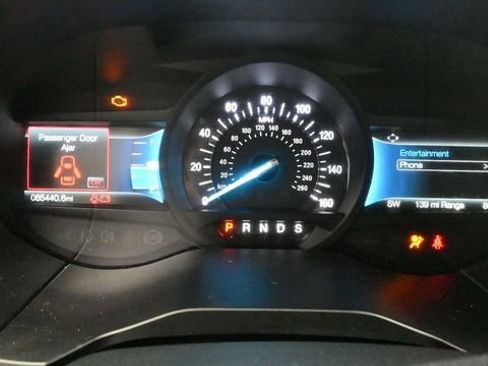 Used 2022 Ford Edge SEL AWD/4WD image 20