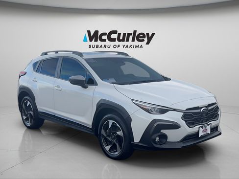 Certified 2025 Subaru Crosstrek 2.5i Limited w/ Crosstrek Mirror Package image 7