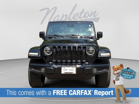 Used 2021 Jeep Gladiator Overland AWD/4WD image 2