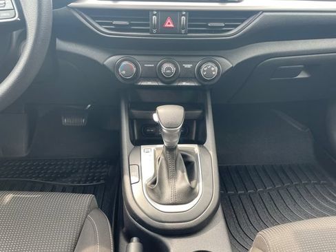 Used 2020 Kia Forte LXS FWD image 11