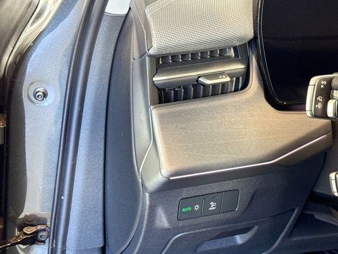 New 2026 Audi Q3 quattro 2.0T image 10